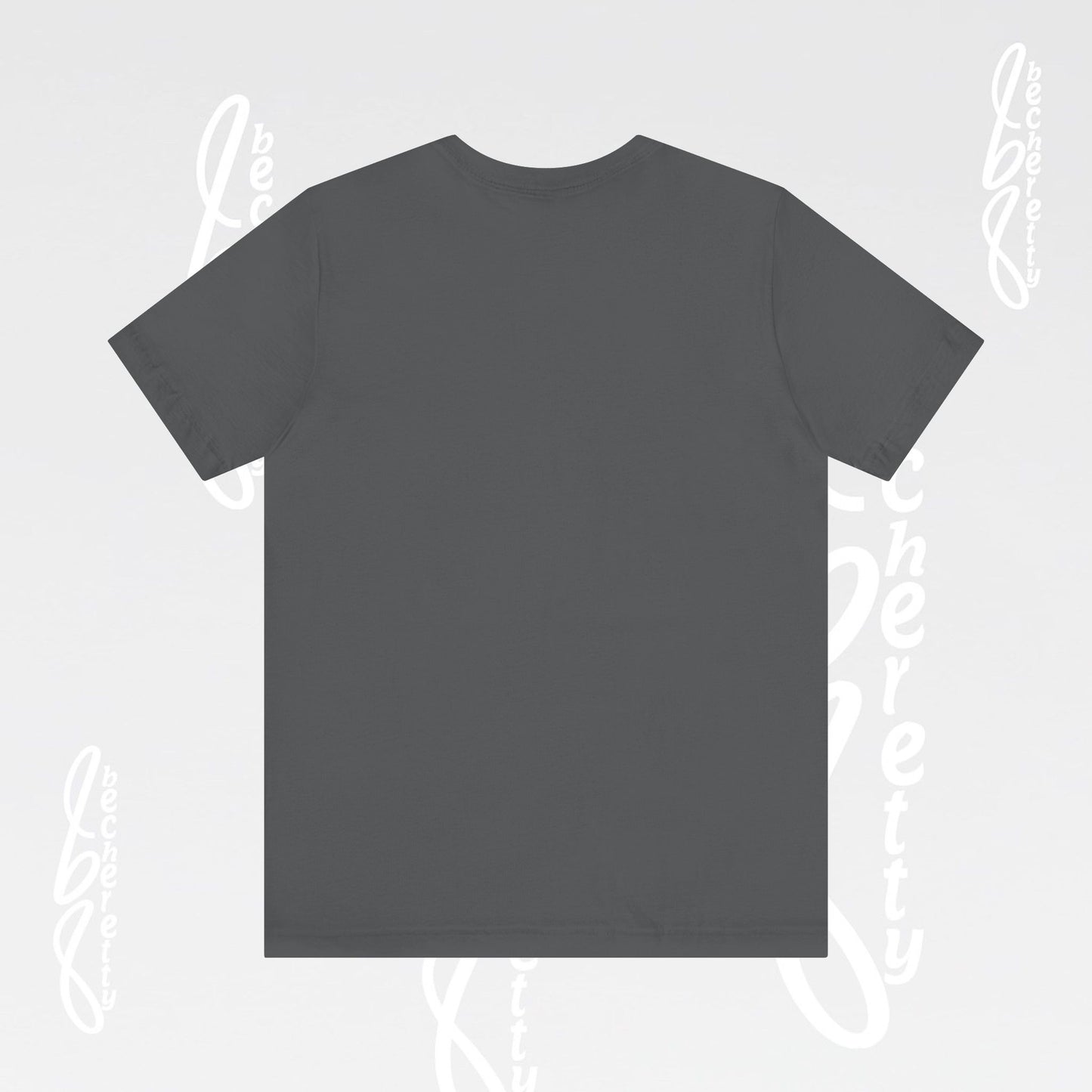 Modern Minimalist Style - Graphic Tee Becheretty - Art inspired - Everyday outfit