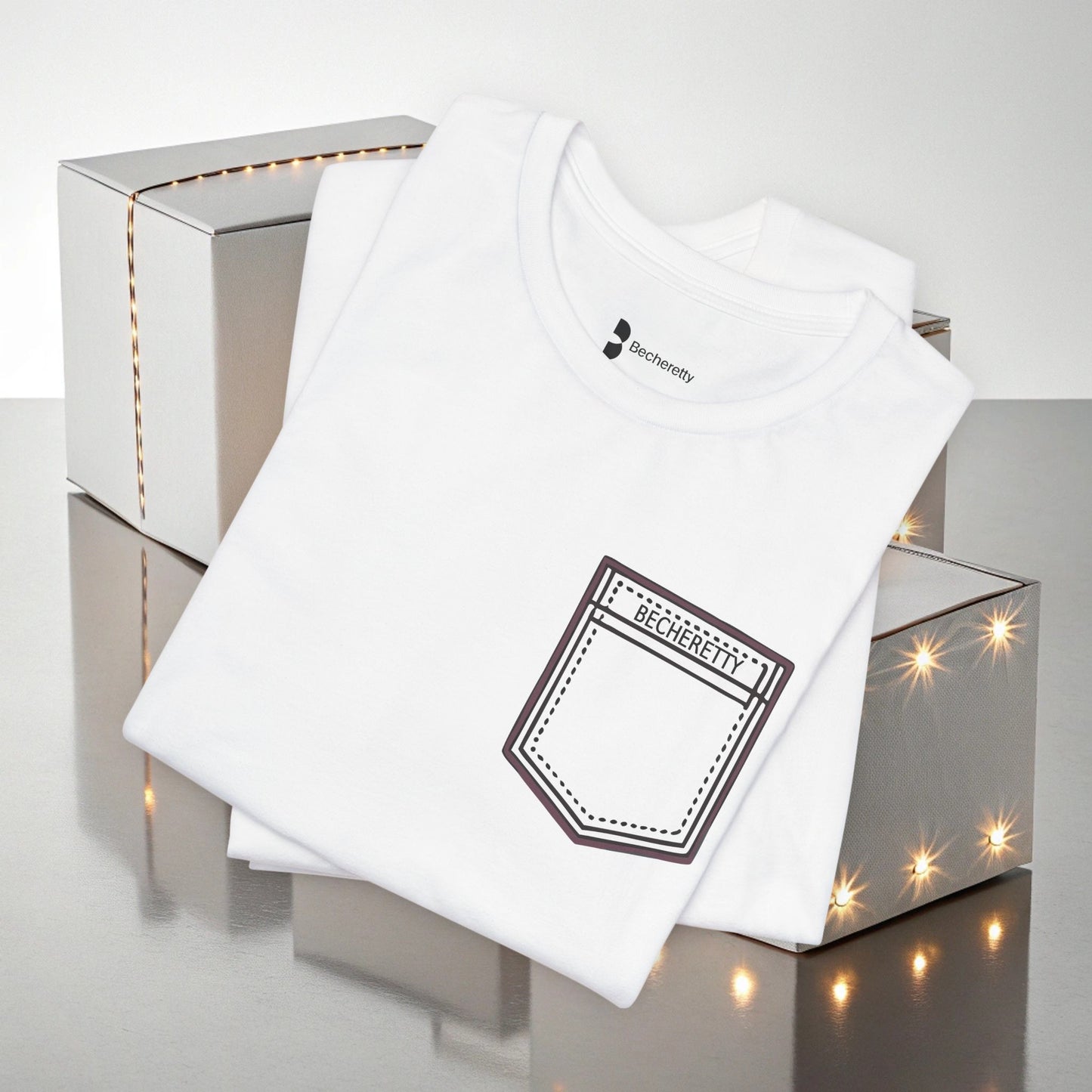 Becheretty Pocket - Minimalistic T-Shirt Desing - Unisex - Casual Wear