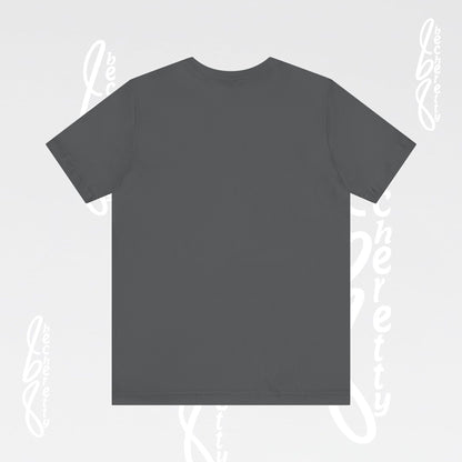 Modern Minimalist Style - Graphic Tee Becheretty - Art inspired - Everyday outfit