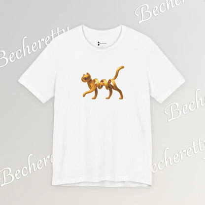 Golden Cat. Minimalist Graphic Becheretty -  Modern, and Effortlessly Etylish - Perfect for everyday wear with an artistic edge.