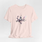 Love Script Tee - Romantic Floral Typography T-Shirt - Art Graphic Becheretty - Ideal gift for your loved one
