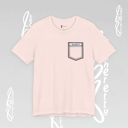 Becheretty Pocket - Minimalistic T-Shirt Desing - Unisex - Casual Wear