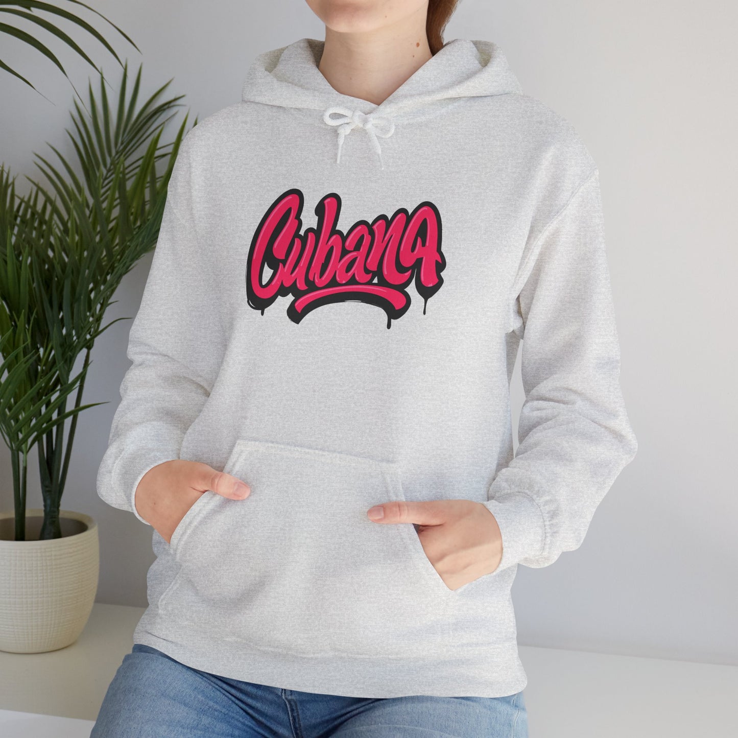 Graphic Hoodie "Cubana"  Art Graphic Becheretty - This spacious kangaroo-style bag proudly displays a connection to Cuban culture.