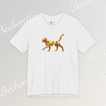 Golden Cat. Minimalist Graphic Becheretty -  Modern, and Effortlessly Etylish - Perfect for everyday wear with an artistic edge.
