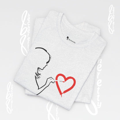 Graphic Art T-shirt "Love" Minimalist Design Becheretty - Urban Style - Casual Wear