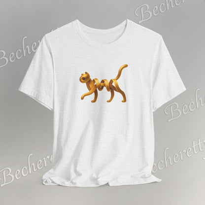 Golden Cat. Minimalist Graphic Becheretty -  Modern, and Effortlessly Etylish - Perfect for everyday wear with an artistic edge.