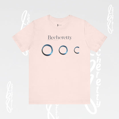 Modern Minimalist Style - Graphic Tee Becheretty - Art inspired - Everyday outfit
